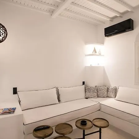 Cloe Cycladic Residence, By Mykonos High *