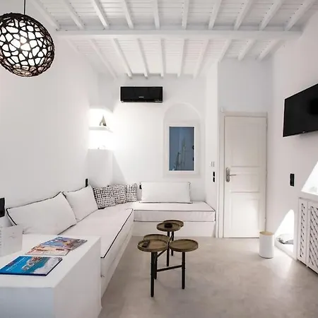 Cloe Cycladic Residence, By Mykonos High * Mykonos Town